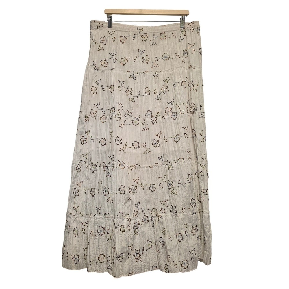 Unique Int'l Floral Sequin Embroidered White Crinkle Tiered Maxi Skirt Large